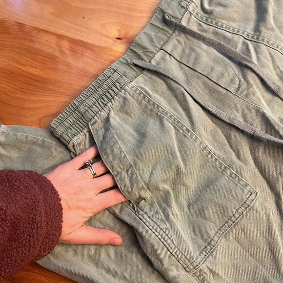 Gap green linen jogger style pants - Picture 5 of 5